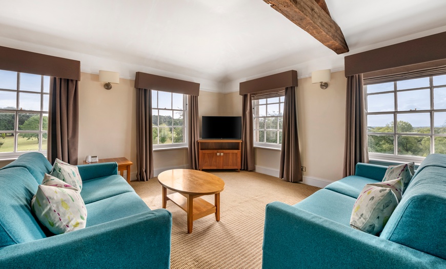 Image 8: Countryside Charm in Staffordshire: Scenic Stay for up to 6