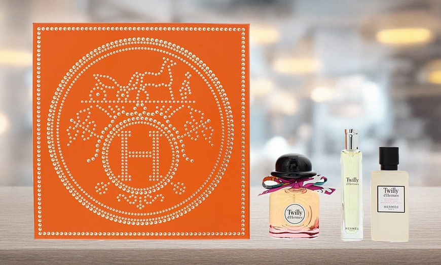 Image 1: Hermes Twilly D'hermès Three-Piece Gift Set