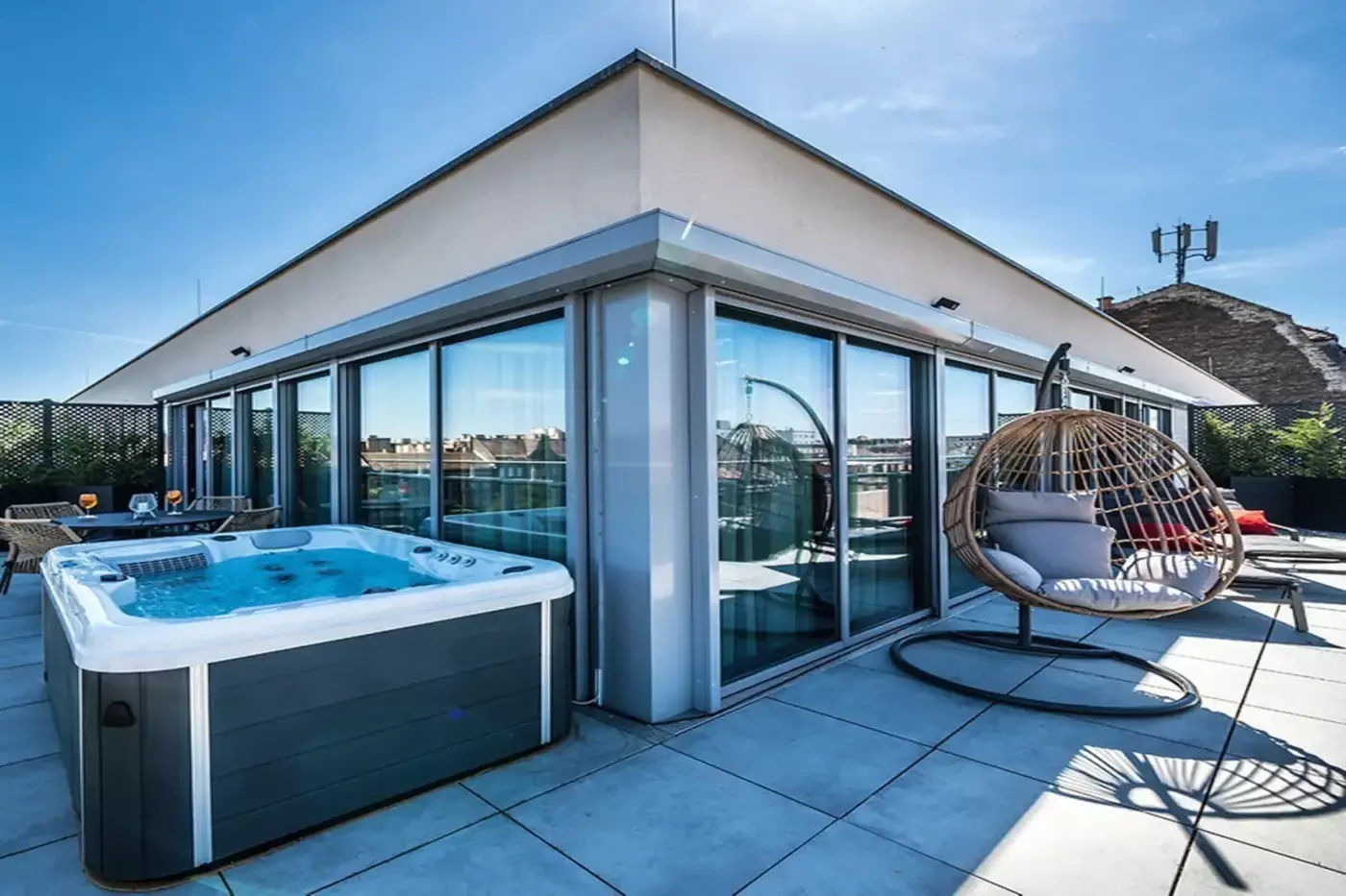 ✈ 8-Day Prague, Vienna, & Budapest Vacation from Great Value Vacations