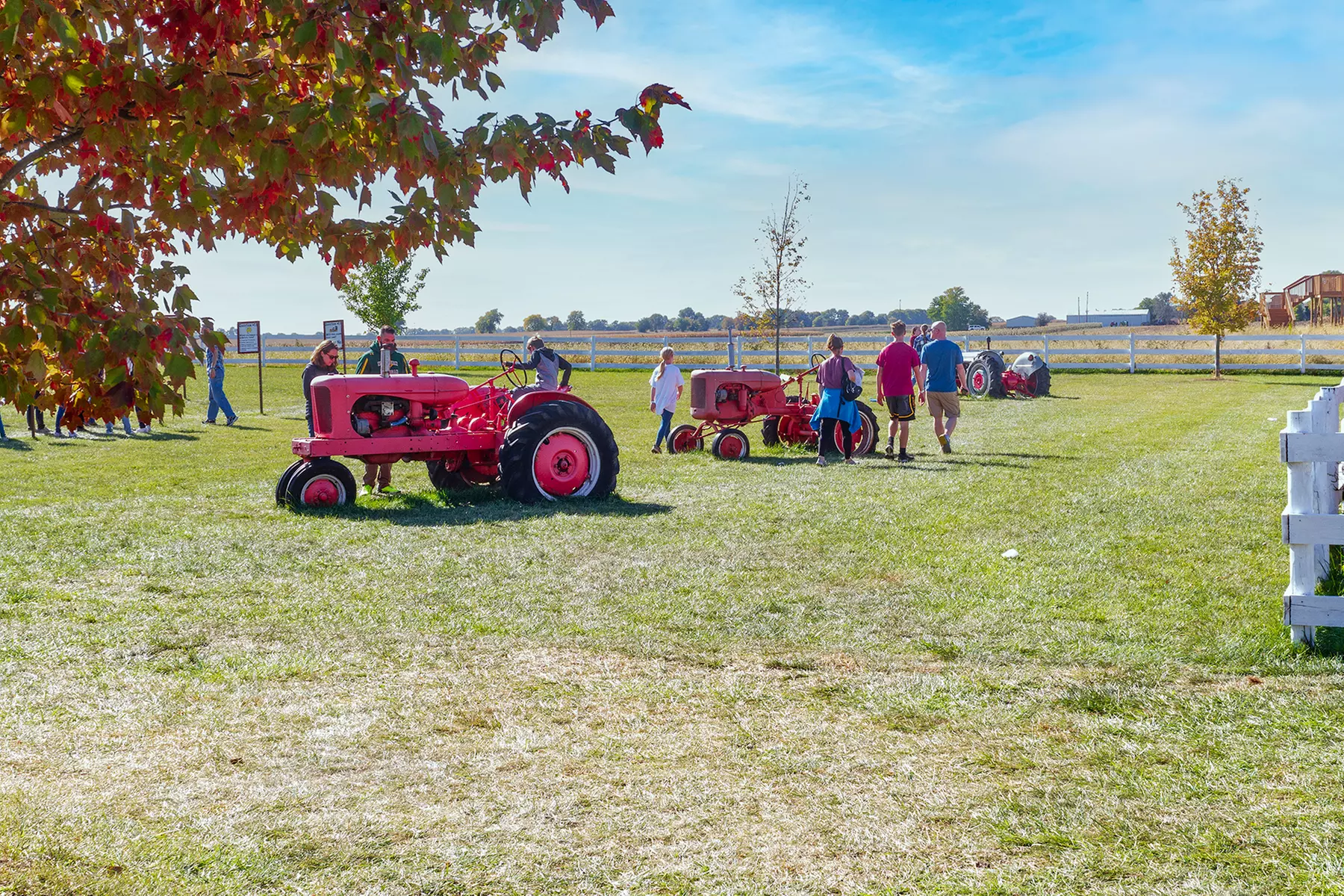 Weekend Activity Wristbands at Keller's Farmstand