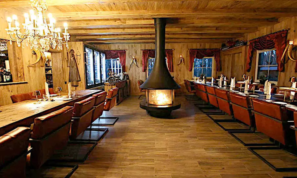 3-Gänge-Steak-Menü mit 900 Gramm saftigem Tomahawk für 2 o. 4 Personen