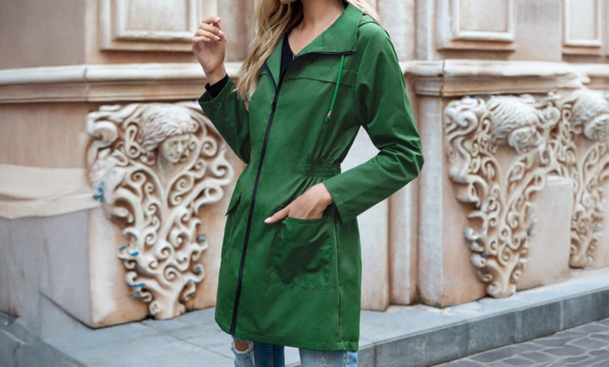 Image 4: Women's Lightweight Hooded Rain Coat