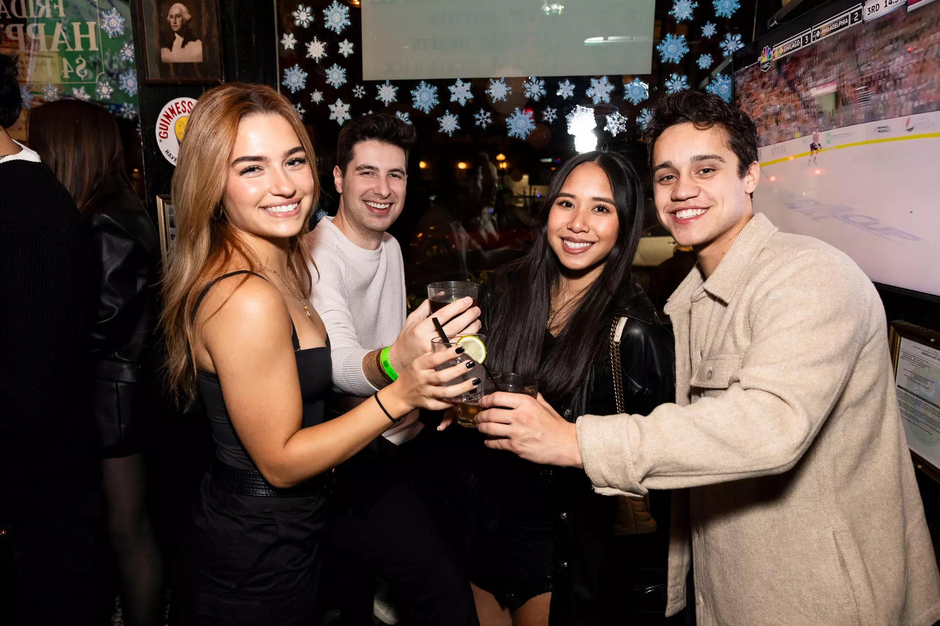 Chicago NYE Bar Crawl Tickets for 12/31 at Social Scene (Up to 26% Off) - Primary Image