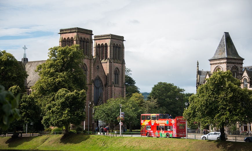 Image 4: Ticket to 24 Hour Hop on Hop Off - Inverness All Routes