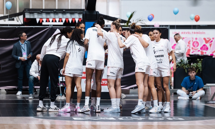 Image 4: Vibrez avec "les Lionnes" : LDLC Asvel féminin en 1/2 d'EuroCup