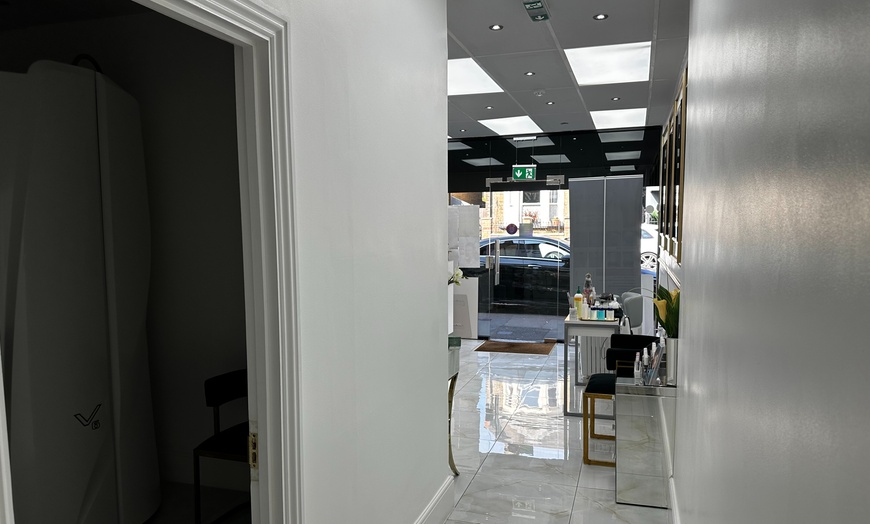 Image 9: Up to 46% Off on Nail Spa/Salon - Mani-Pedi at MelsGlowHouse