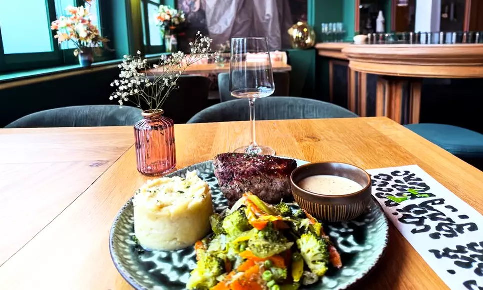 Menu en 3 services pour 1, 2, 4, 6 ou 8 personnes