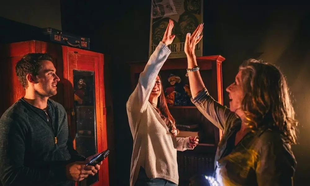 Immersive Challenges Awaits: Eureka, Panic or Heirloom Escape Room