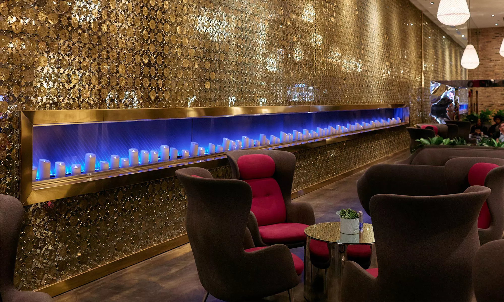 Hotel Near Millennium Park w/ Breakfast or Valet for Select Options