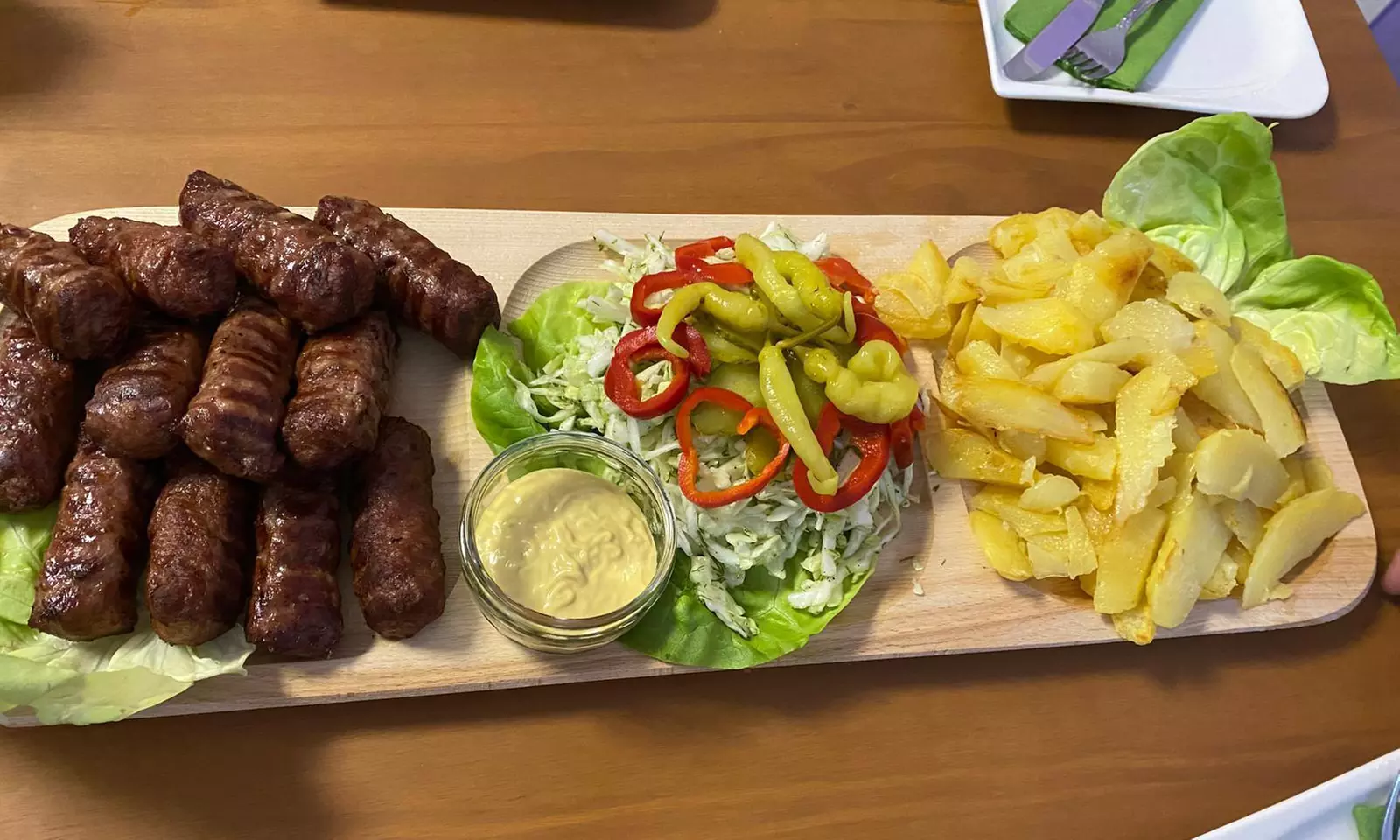 Mittagsmenü nach Wahl inkl. Beilagensalat & Getränk für 1-4 Personen