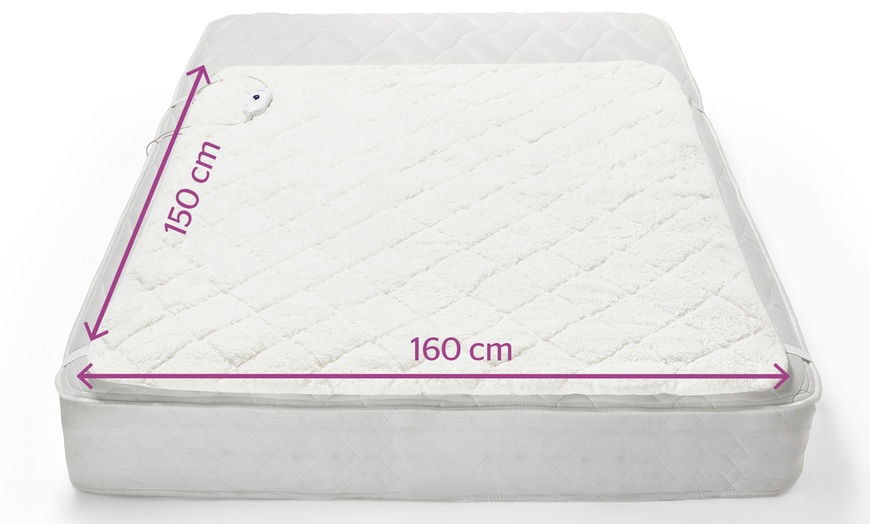 Image 8: Silentnight Cosy Teddy Fleece Electric Blanket