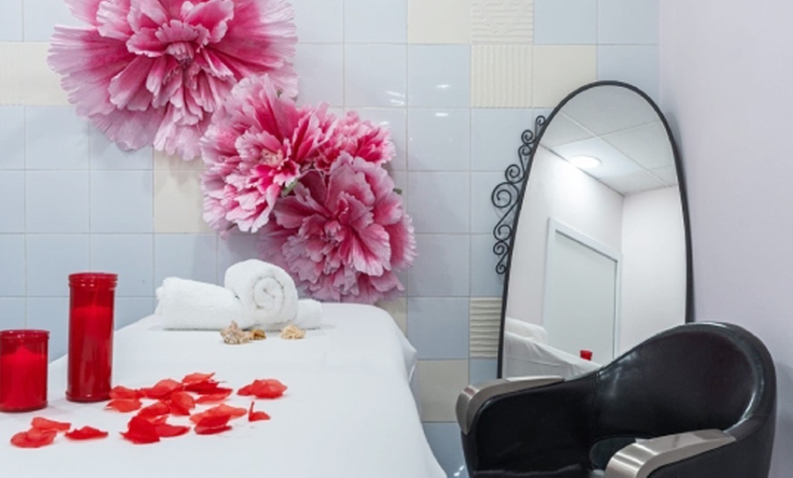 Image 5: 1 o 3 sesiones de reflexología podal con masaje de piernas