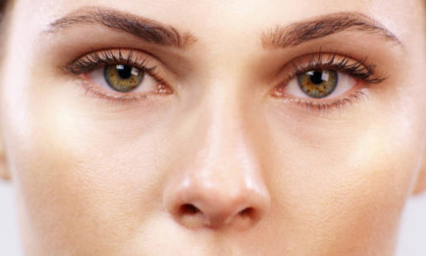 Image 12: Lifting y tinte de pestañas con opción a diseño de cejas y laminado