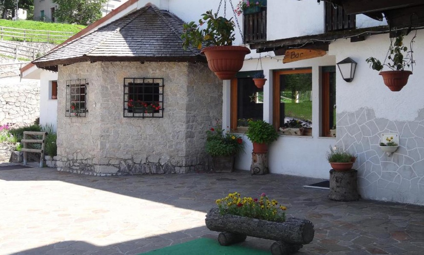 Image 5: Dolomiti: soggiorno con colazione, cena e parcheggio