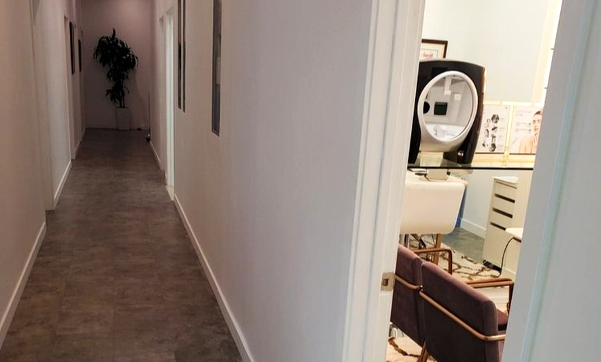 Image 4: Welcome Your Hair-Free Days w/ Up to 1 Year of Laser Hair Removal