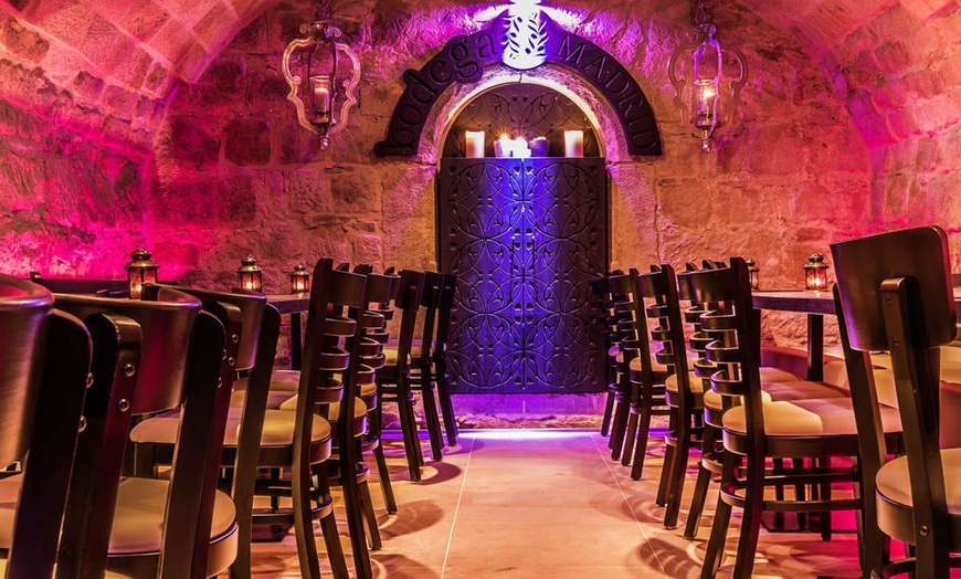 Image 6: Gemischte Platten nach Wahl im Bodega Madrid für 2-4 Personen