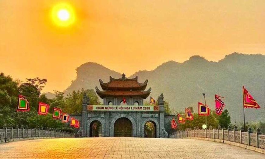 Image 3: 11-Day Vietnam Adventure: Stay, Cruise, Flights, Meals & Halong Tours!