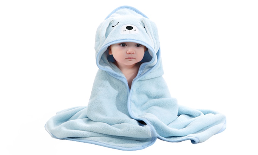 Image 2: Animal Hooded Baby Bath Towel