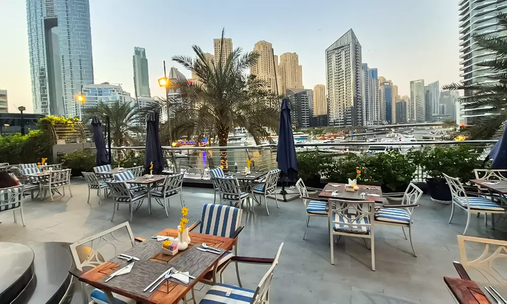 4* Christmas Eve Dinner or Lunch with Soft Beverages for Up to 4 Adults or an Optional Child (Up to 61% Off) - Image 5