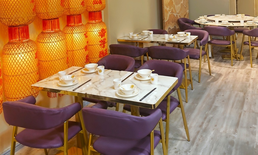 Image 6: 4-Course Chinese Dining Menu with Glass of House Wine or Soft Drink