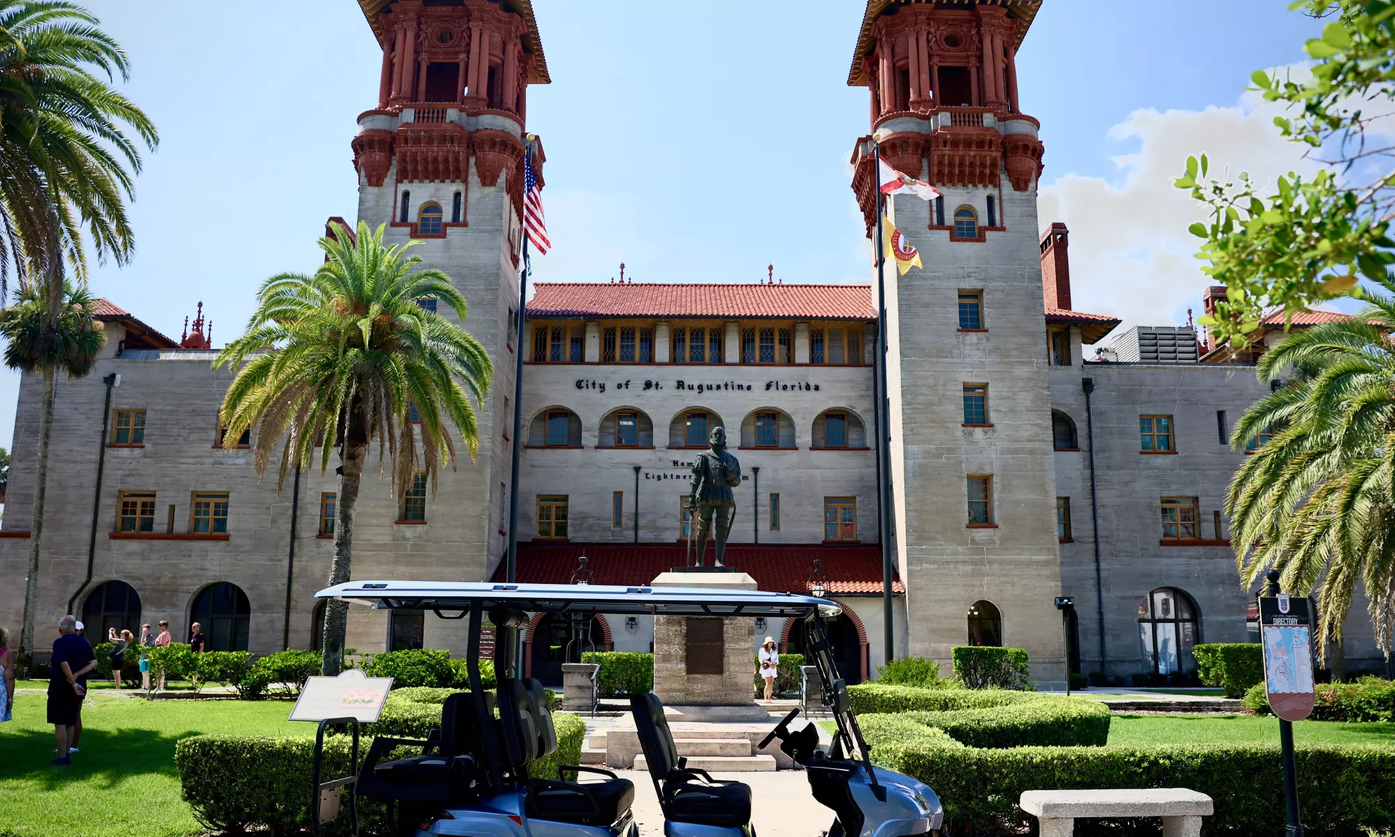 Guided Bilingual City Tour in a Luxurious Electric Golf Cart - Florida