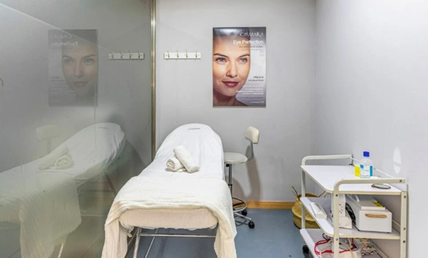 Image 4: 3, 6 o 9 sesiones de tratamiento remodelante y push-up 