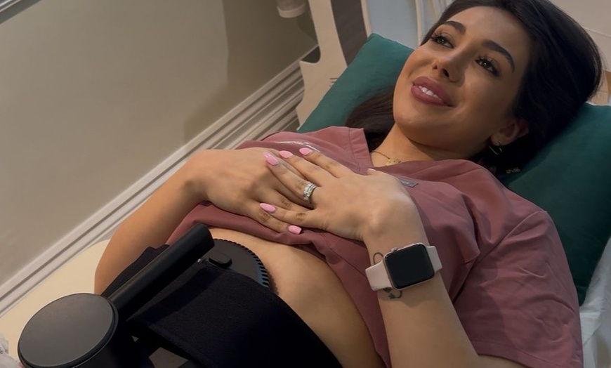 Image 2: Up to 73% Off on Ultrasonic Fat Reduction at LAMURE Aesthetic Clinic