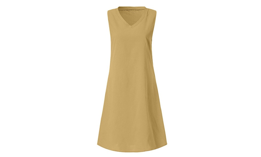 Image 2: V-Neck Sleeveless Dress