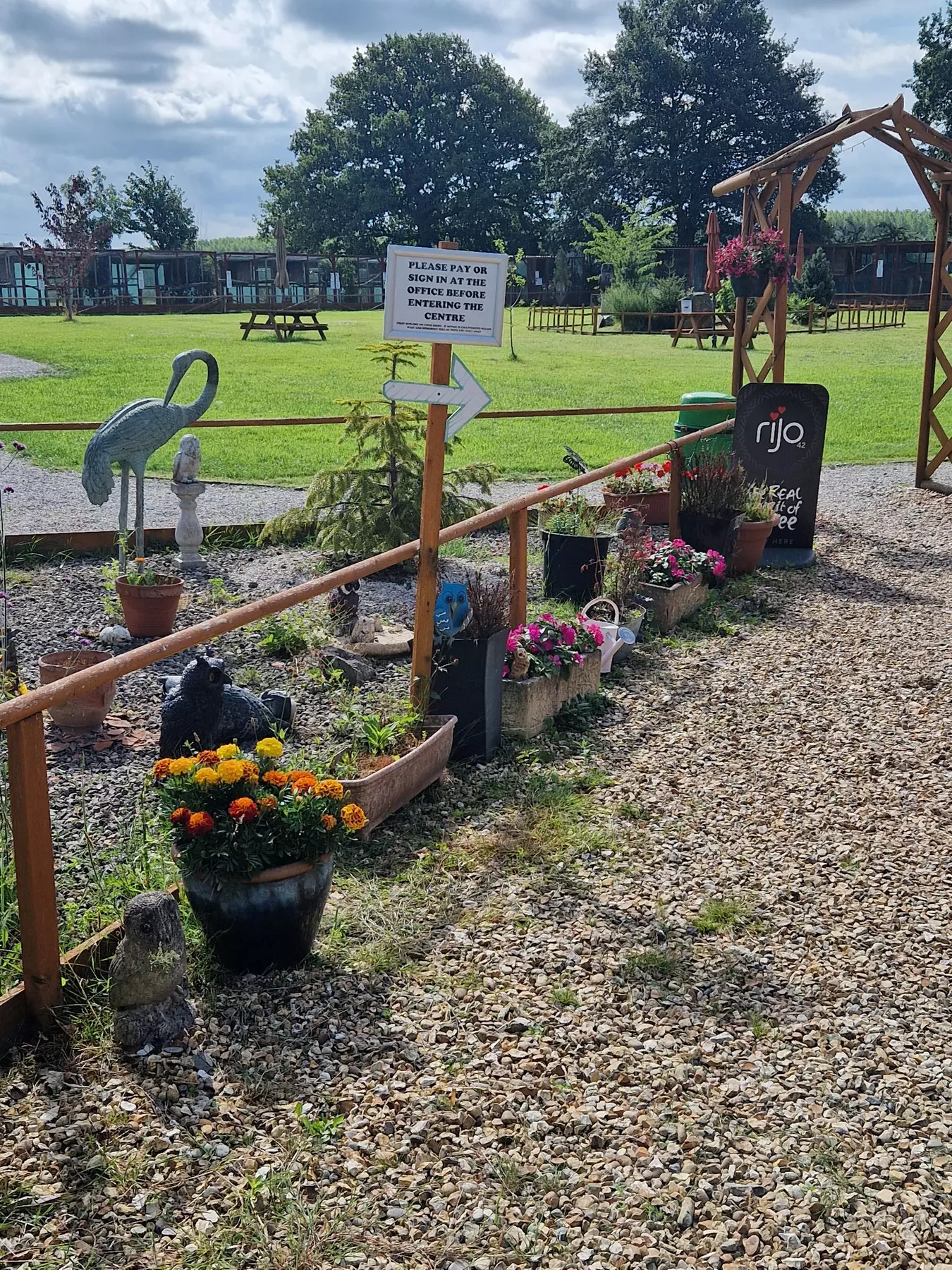 Up to 62% Off on Zoo / Animal Park at Wild Wings Birds Of Prey