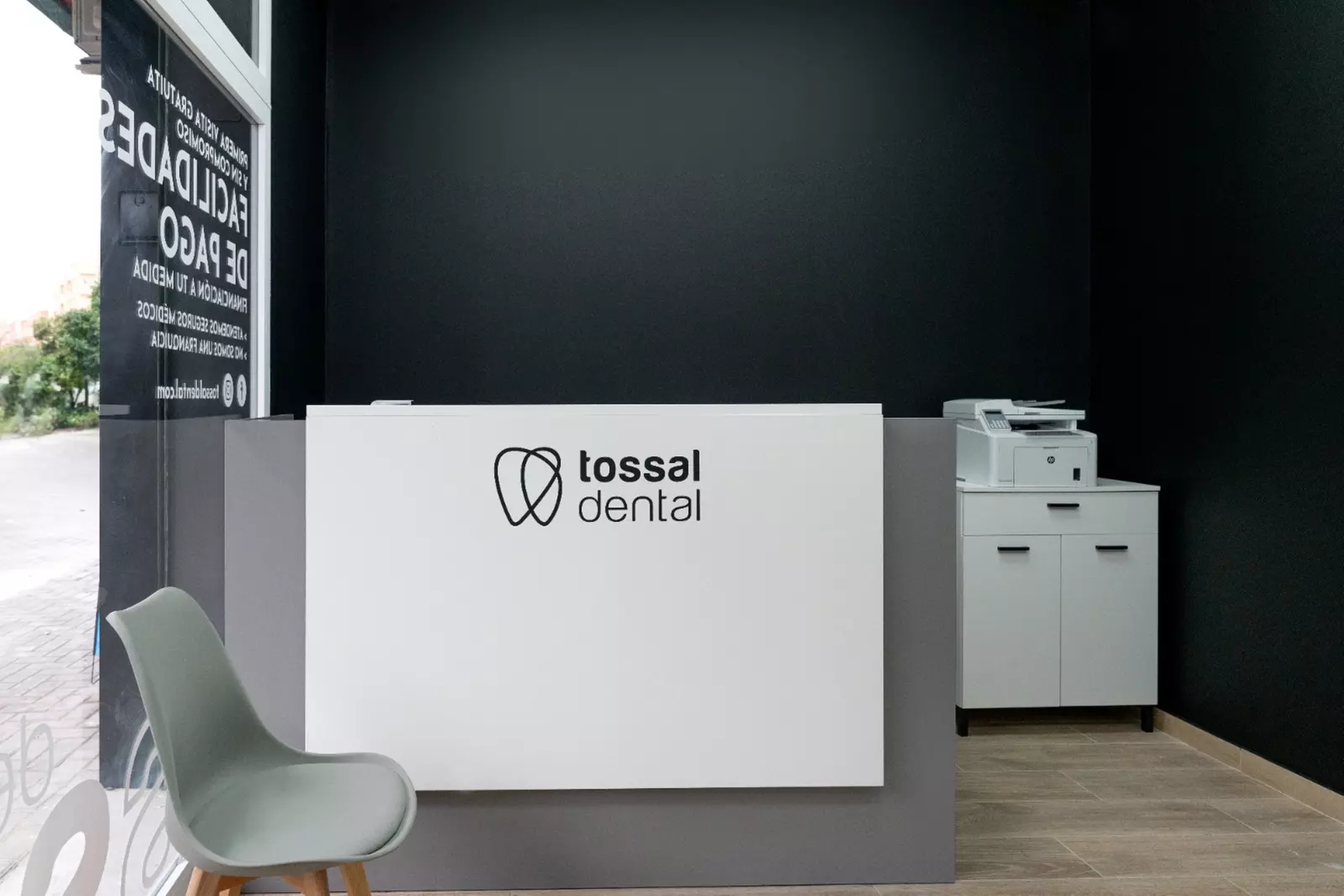 Limpieza bucal completa con opción a 1 o 2 empastes para 1 persona