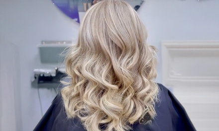 Women’s Shampoo, Conditioning & Blowdry - Bazzak Salon