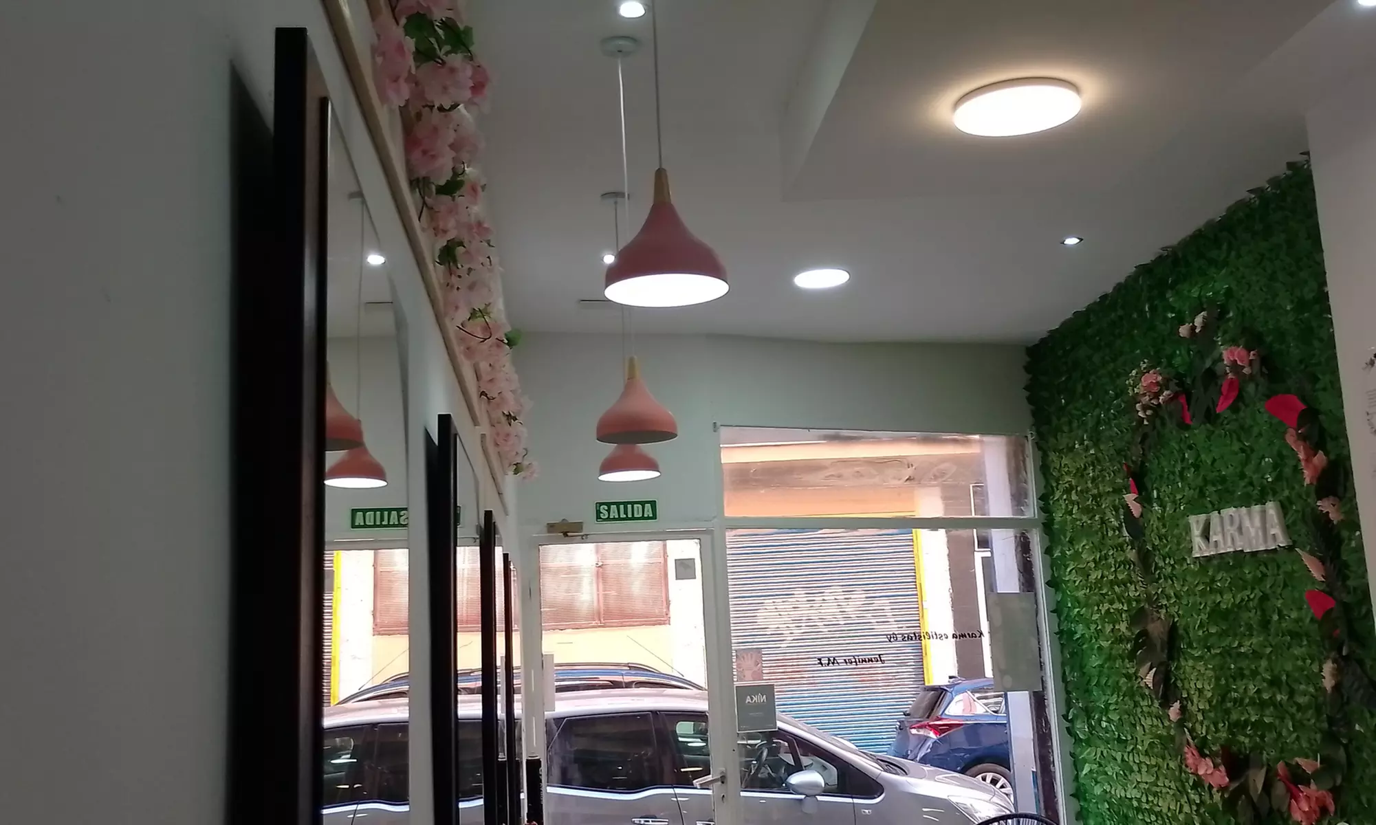 Taninoplastia con corte y peinado o con células madre