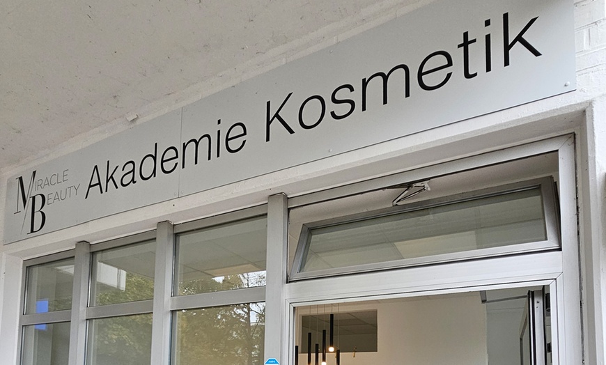 Image 5: 45 - 60 Min. klassische Gesichtsbehandlung für 1 Person