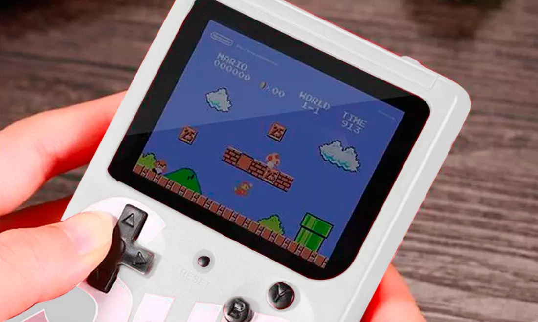 Console portative Sup Game Box, 400 jeux et écran LCD