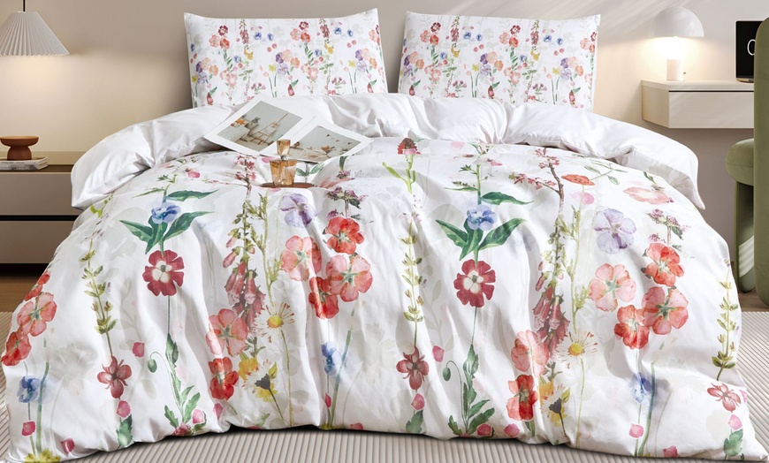 Image 3: Reversible Easy Care Printed Duvet Set in Various Styles