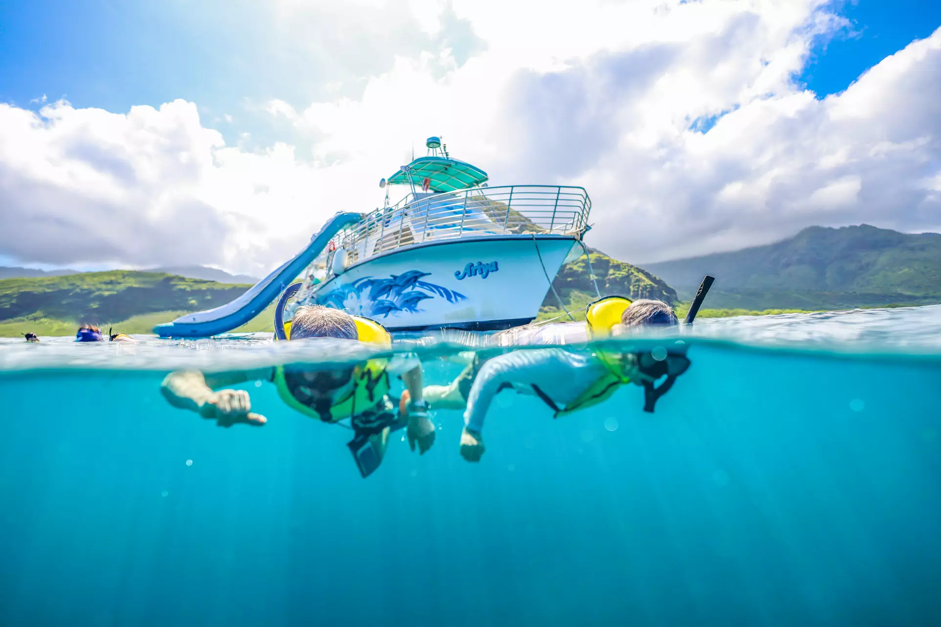  Oahu Dolphin Cruise & TurtleSnorkeling w/20ft WaterSlide Lunch& Hula