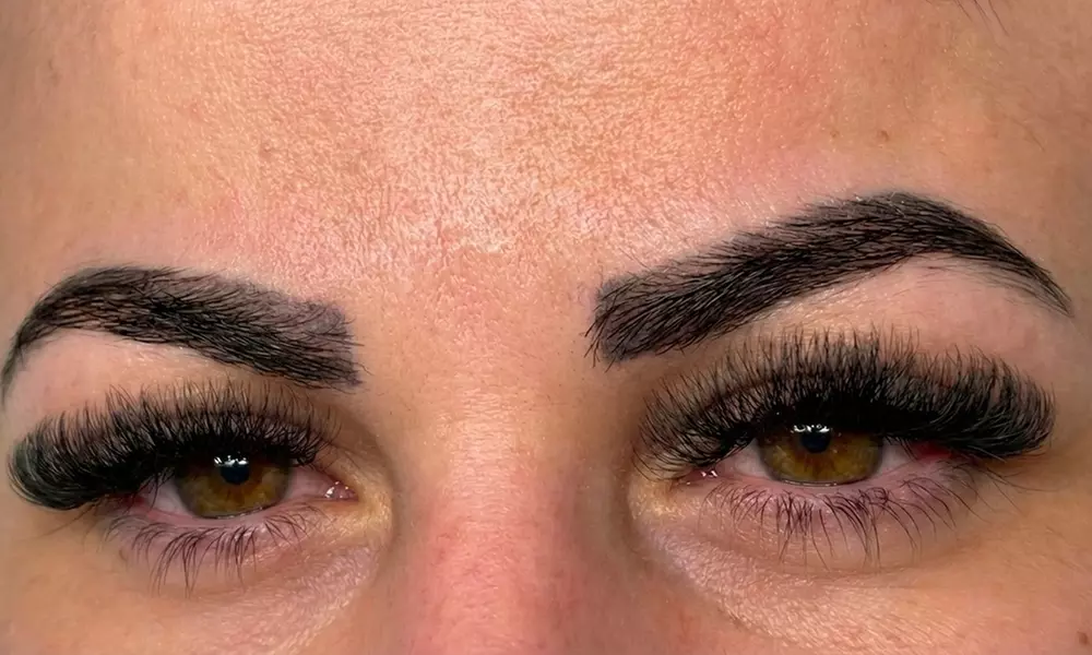 Enhance Your Eyes with the Lash Lover Bundle, or Love Yourself Package