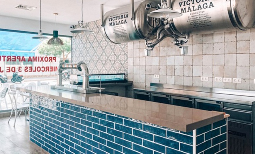 Image 6: Del mar a la mesa: menú de pescaíto malagueño para 2 o 4 personas