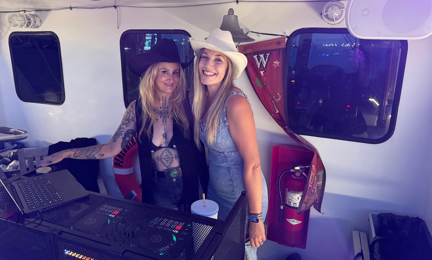 Image 6: Boats & Hoe-Down Country Cruise Aboard Luxury Yacht