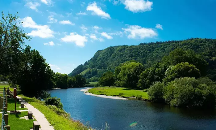 Snowdonia Escape: Stylish Lodge Apartment Stay