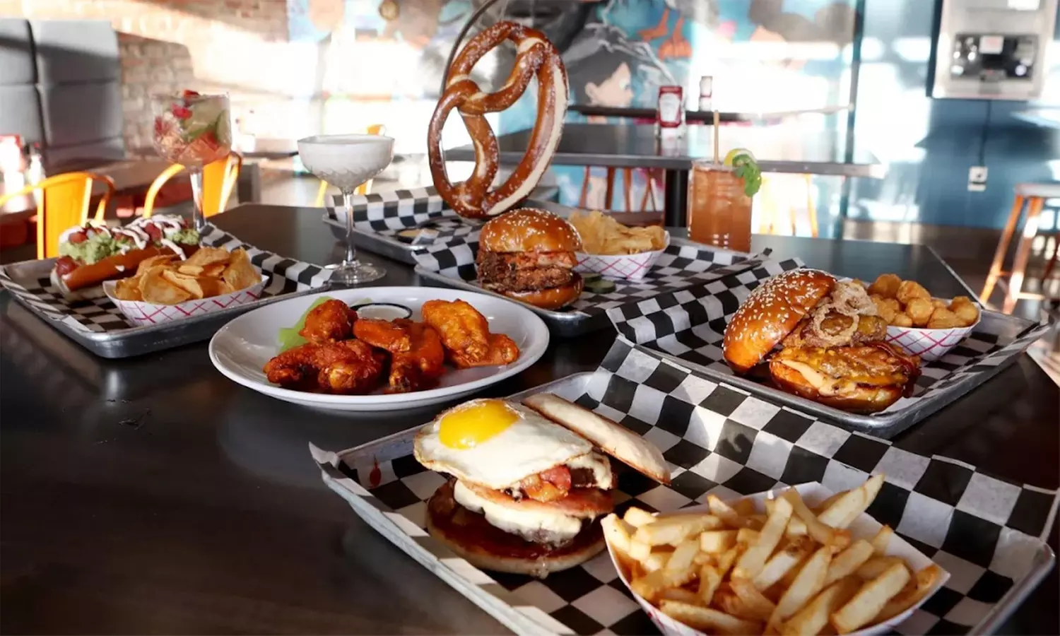 Beer Flight & Bar Pie Combos + $50/$100 Food/Drink Credit