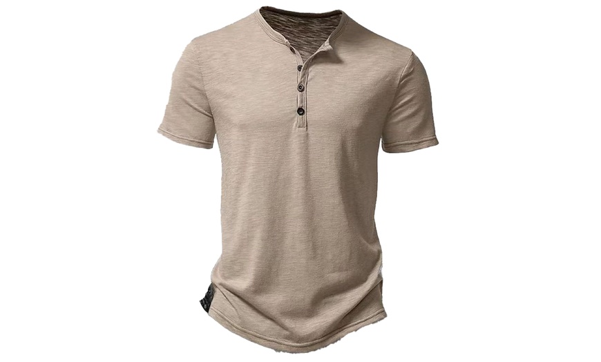 Image 7: Men's Solid Colour Henley Collar Polo T-Shirt