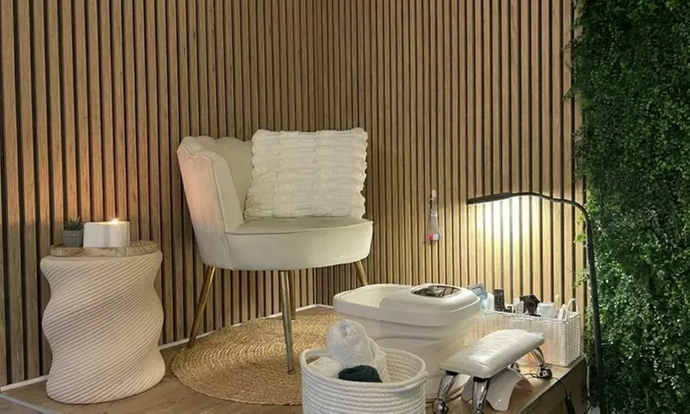 Massage relaxant ou soin visage expert d'1h ou d'1h30