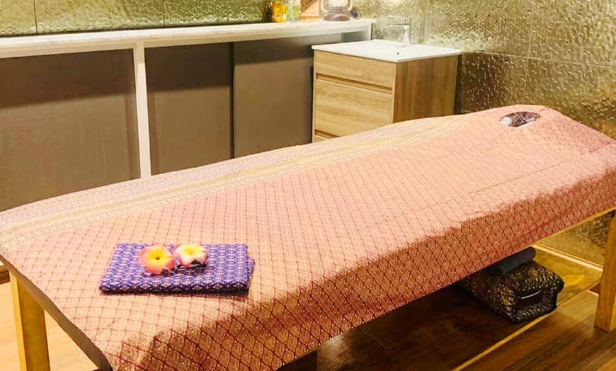 Image 5: Relax: 45 min of Foot reflexology, 60 min- Chinese Acupressure & More