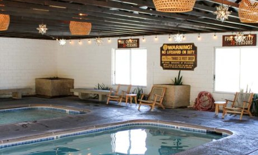 Image 2: Chlorine-Free Mineral Pool Any-Day Passes for One, Two or Four 