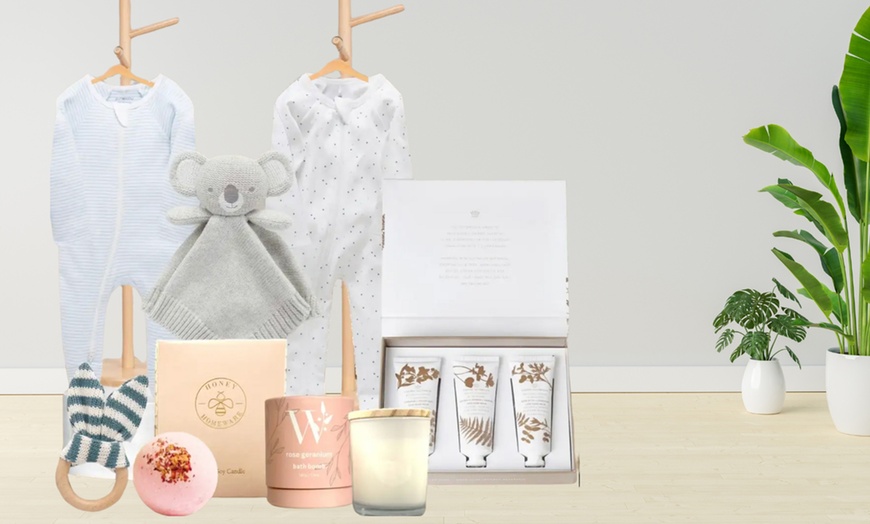 Image 11: Save Big: Spend $10 and Get 40% Off ANY Gift Hampers on Site