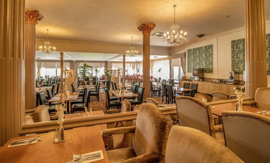 Image 12: Bournemouth: Standard Double with Breakfast