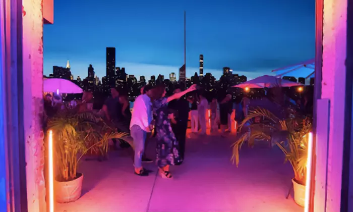 Queens Taste Food Festival – Indulge in 50+ Eateries & Open Bar