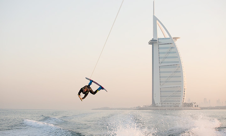 Image 2: Thrilling 20- or 30-Min Wakeboarding Session for Two