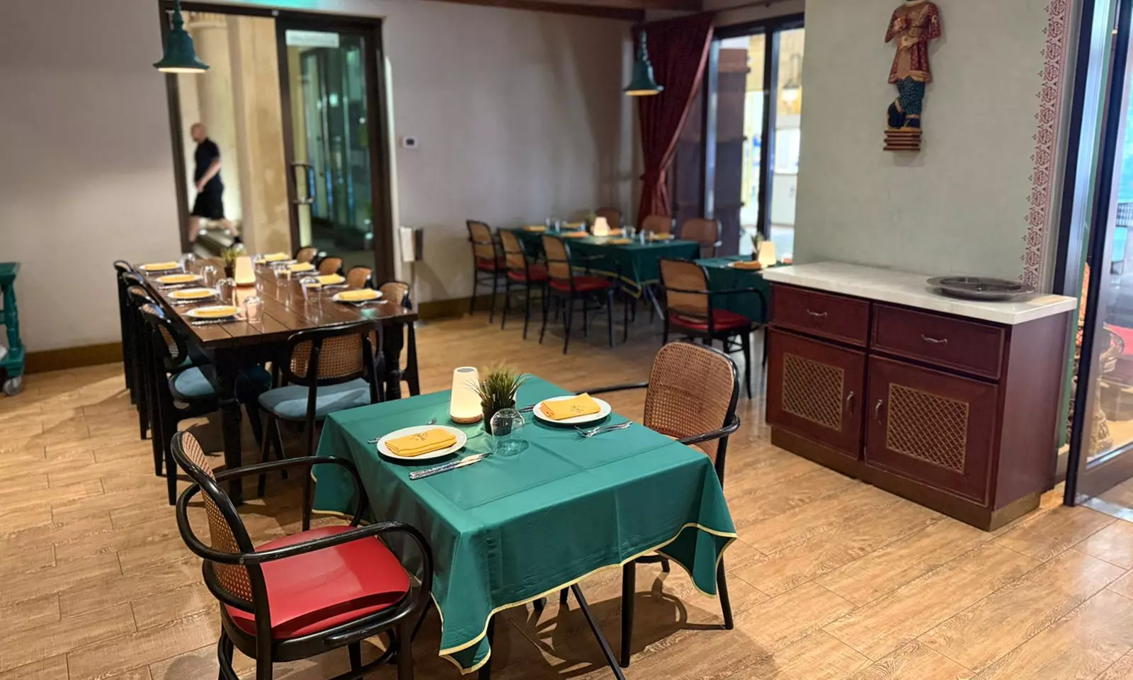 Celebrate Ramadan with a Premium 4-Course Iftar Menu & Soft Beverages